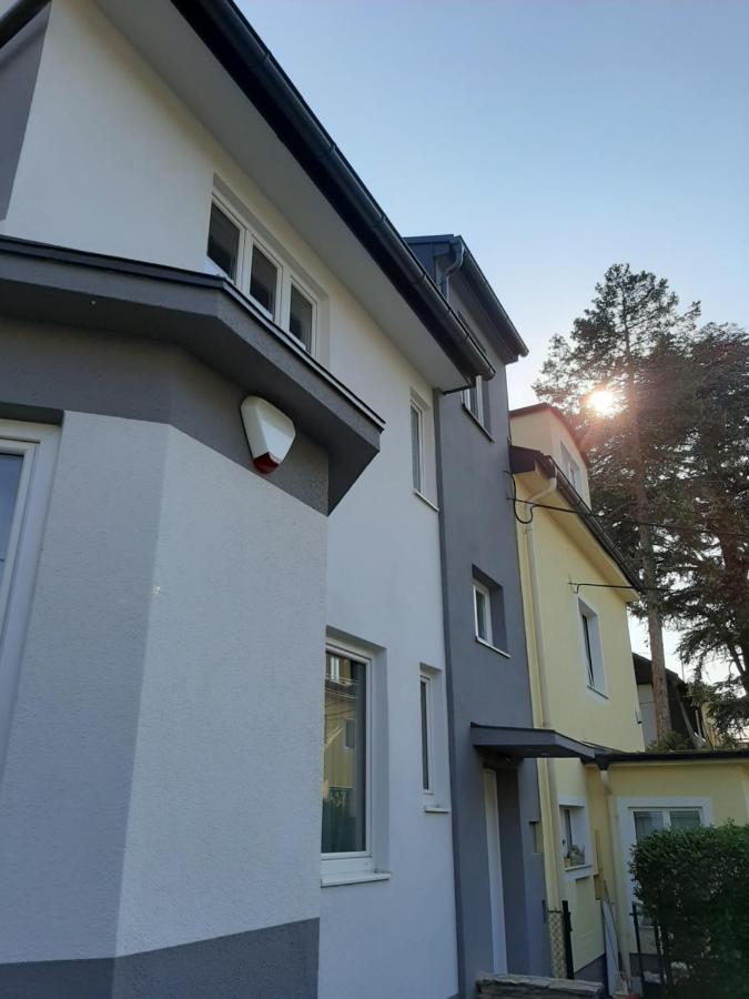 Haus Apricum - Schoen Wohnen & Gratis Parken Wina Bagian luar foto