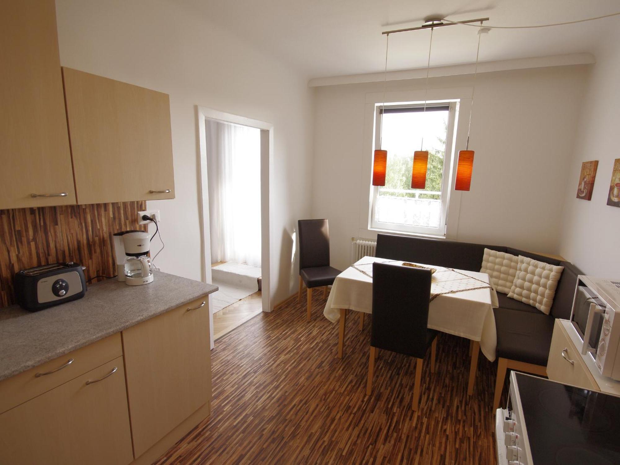Haus Apricum - Schoen Wohnen & Gratis Parken Wina Bagian luar foto